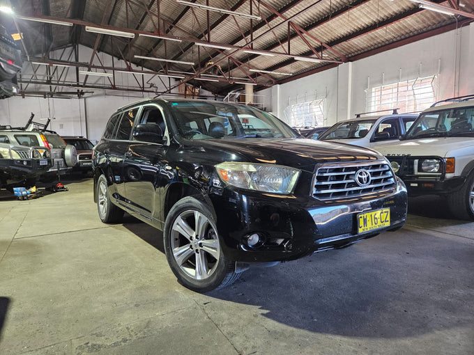 Toyota Kluger 2010